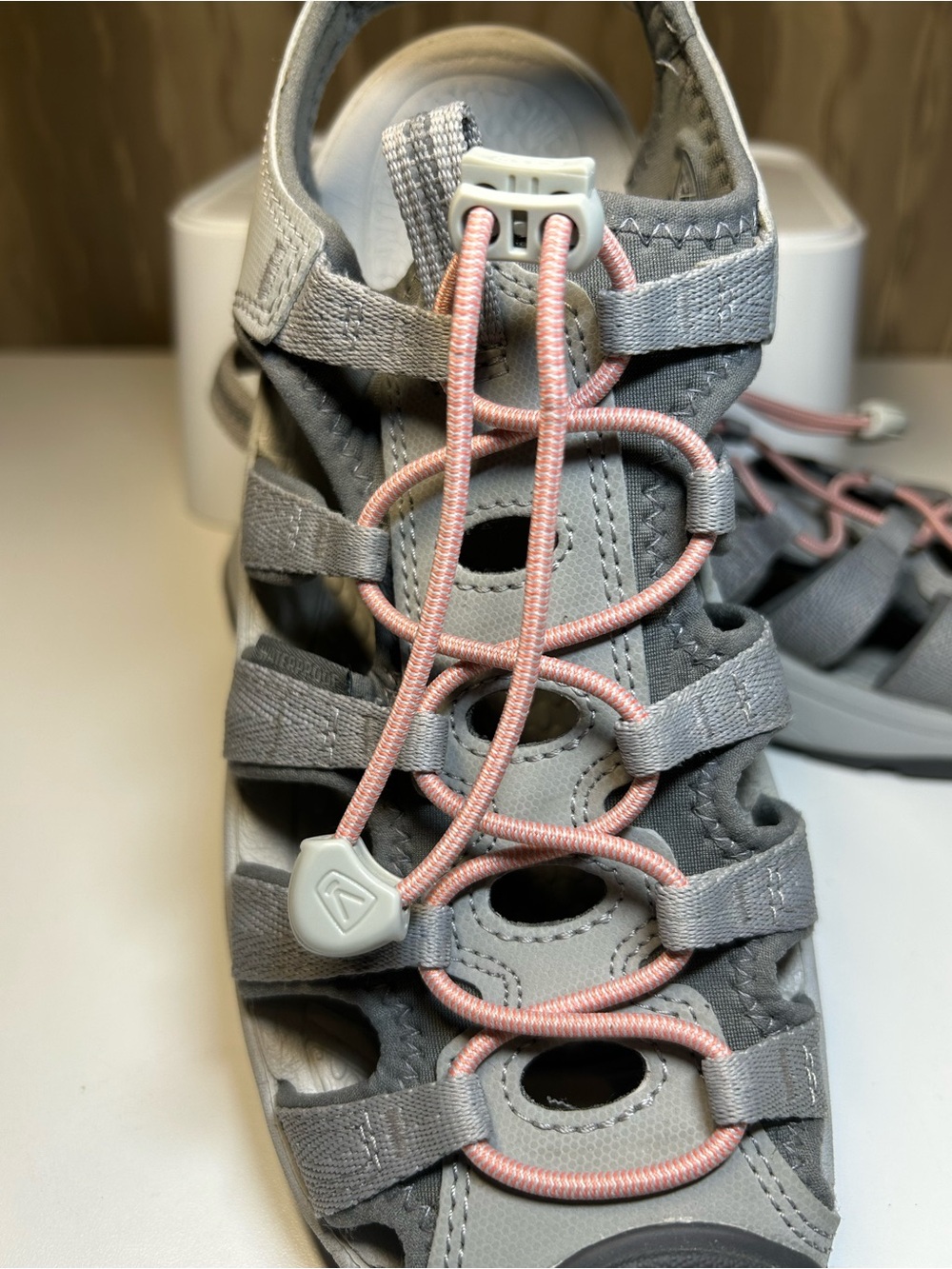 Keen Astoria West Sandal Women's 9 Gray Coral 1023589 Water Kayak Watersports - Picture 15 of 16